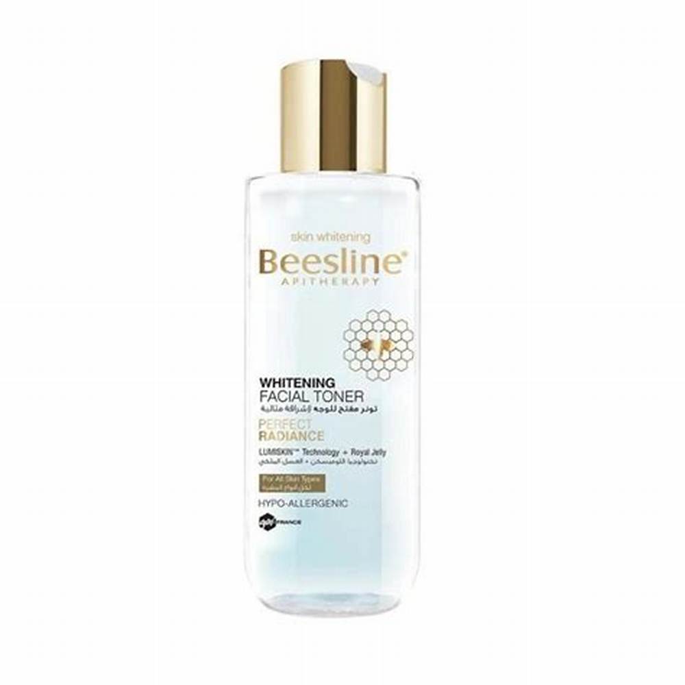 Whitening Facial Toner 200ml - image 2