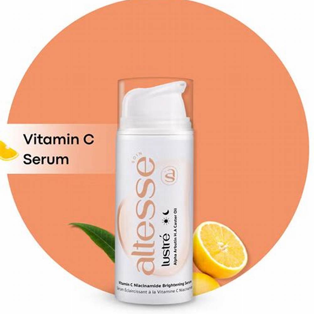 Lustré Vitamin C Niacinamide Brightening Serum 30ml - image 3