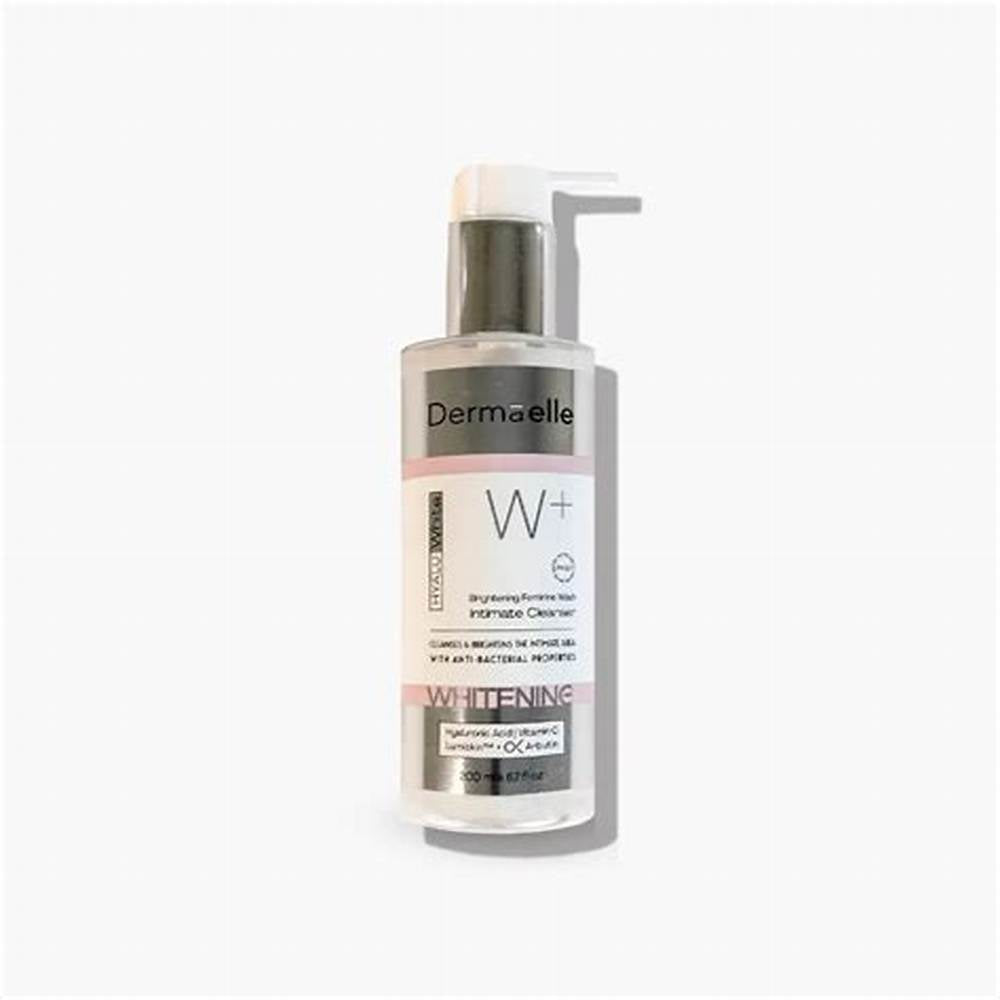 Brightening Feminine Wash 200ml - image 2